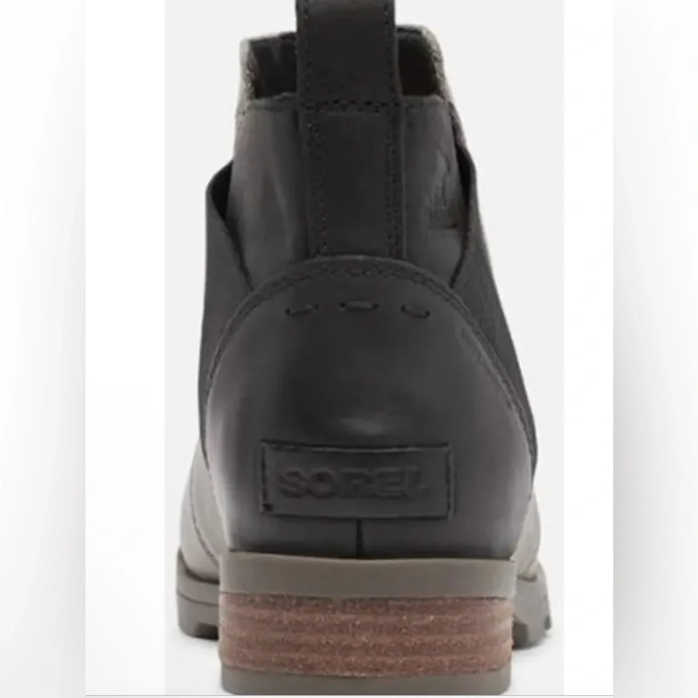 Women's Gray and Black Chelsea Boots - Picture 3 of 11